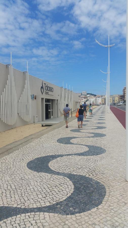 Ferienwohnung Sonho Do Mar Ap. Nazaré Exterior foto