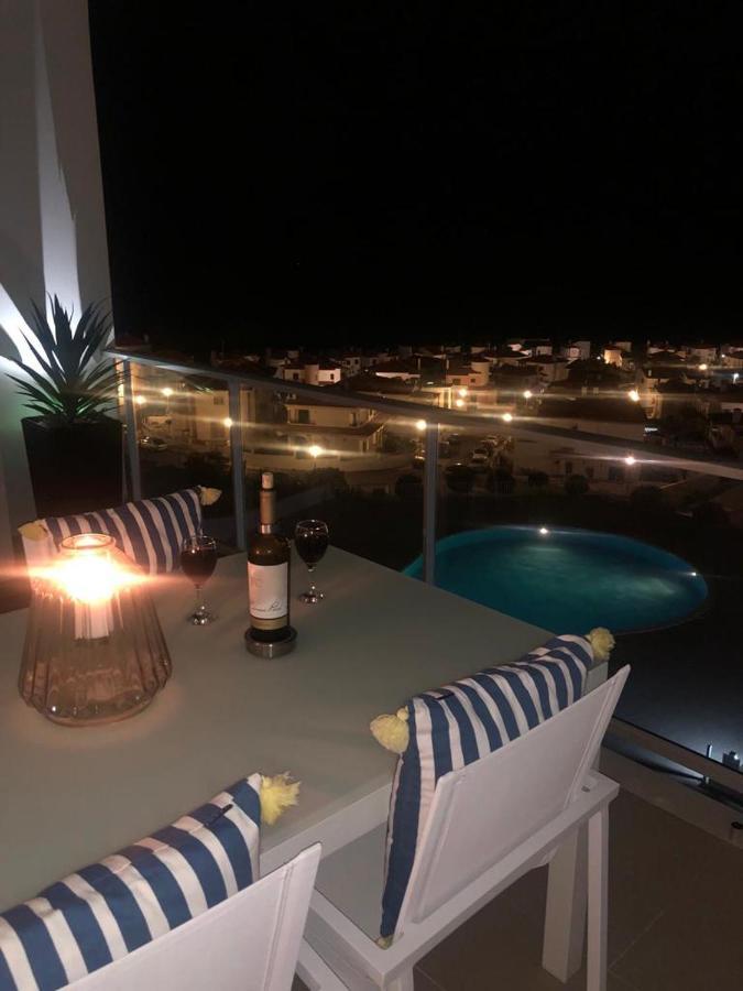 Ferienwohnung Sonho Do Mar Ap. Nazaré Exterior foto